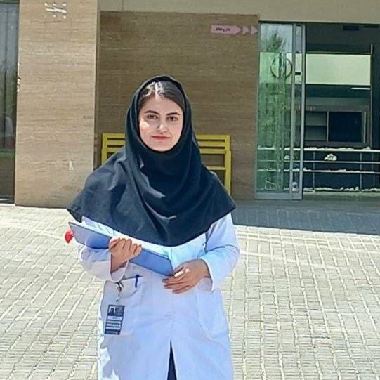 لیلا قیامی، مشاور تجربی درسباما