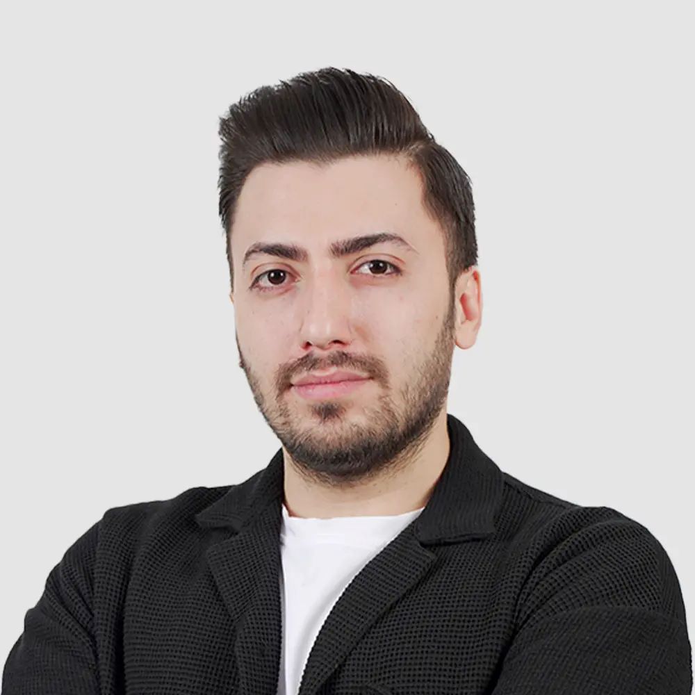 پارسا فراهانی - استاد شیمی